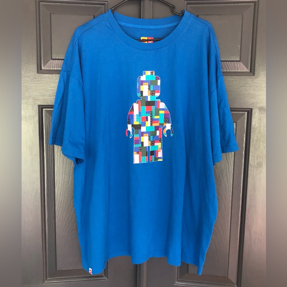 Lego x Target T-Shirt XXL Mens Blue Short Sleeve Minifigure Urban Brick